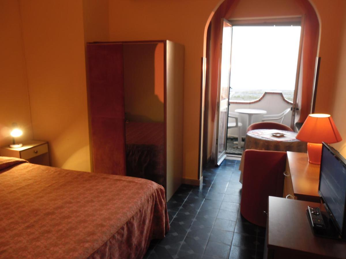 Hotel Torino ファレルナ 部屋 写真